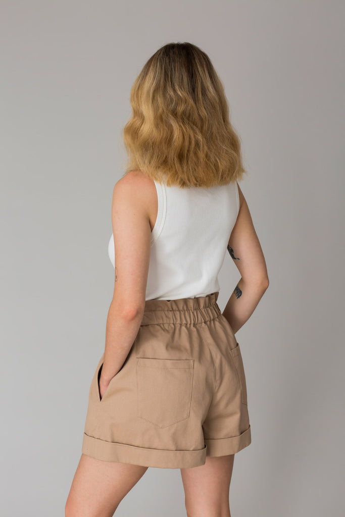 faded line cotton twill high waisted camel short back