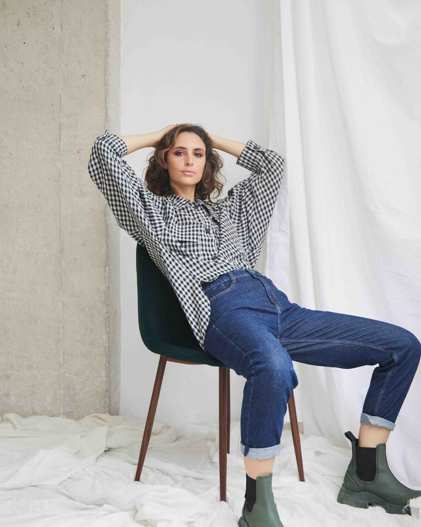 faded line juju gingham wool shirt dead stock fabric cold breeze campaign women autumn winter collection ethically made in barcelona
