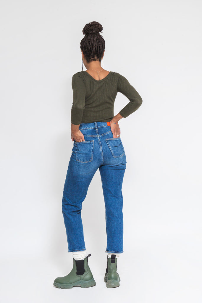 faded line ribbed jersey dark green cropped top with long sleevesback